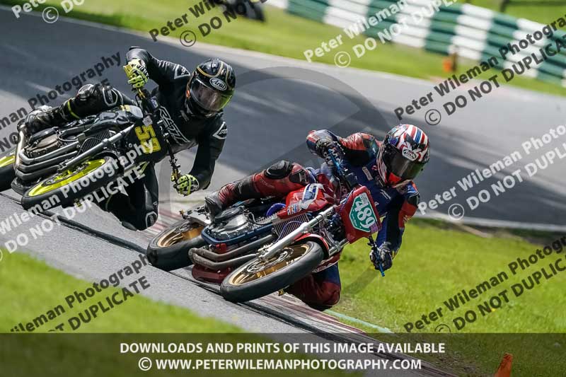 cadwell no limits trackday;cadwell park;cadwell park photographs;cadwell trackday photographs;enduro digital images;event digital images;eventdigitalimages;no limits trackdays;peter wileman photography;racing digital images;trackday digital images;trackday photos